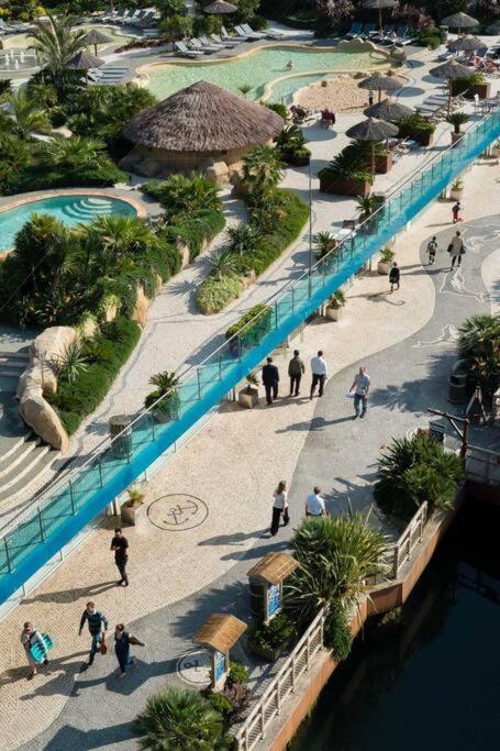 Gibraltar Luxury With Rooftop Pools & Views Exterior photo